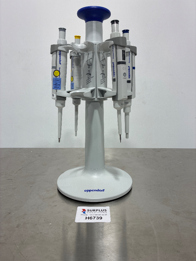 Image of Eppendorf Set of 4 Research plus pipette